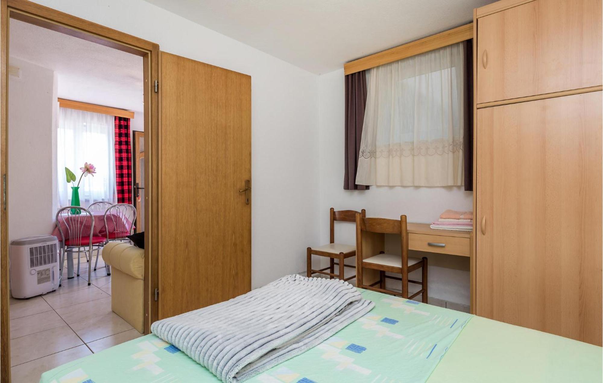 Beach Front Apartment In Punta Kriza With Kitchen Exterior photo